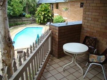 Noosa Yallambee Holiday Apartments Noosaville Dış mekan fotoğraf